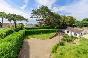 Photo 17- click for photo gallery